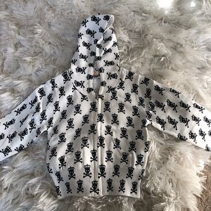 Twinkle Couture hoodie for girls with adorable  “punky pirate” motif!  🌸